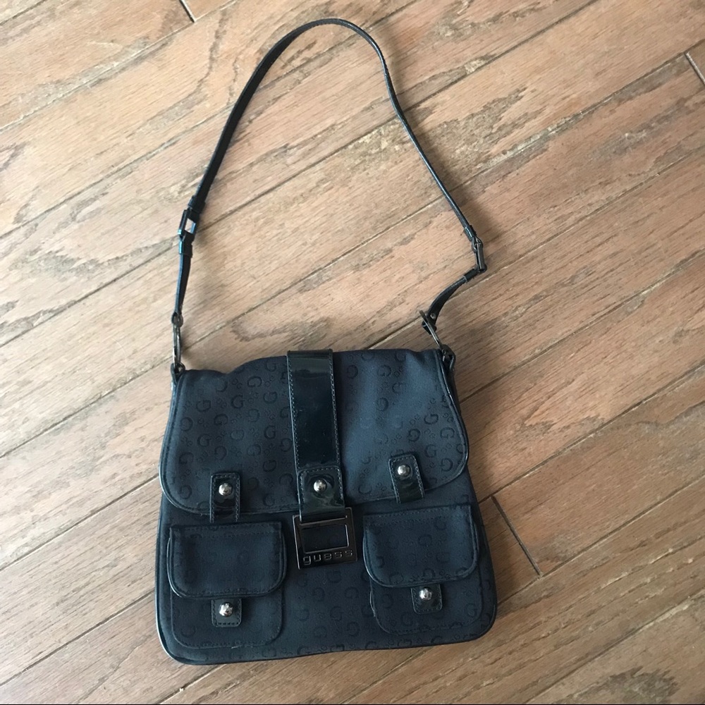 Black guess purse